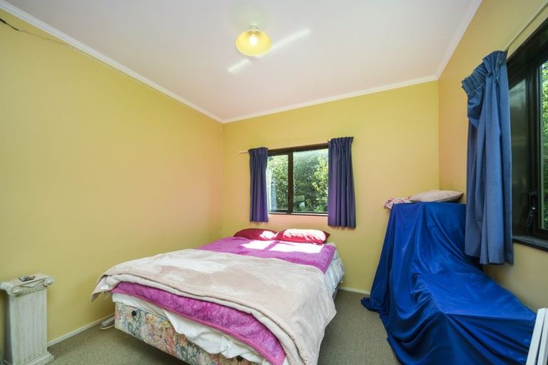 Photo of property in 24 Heathcote Place, Fitzherbert, Palmerston North, 4410