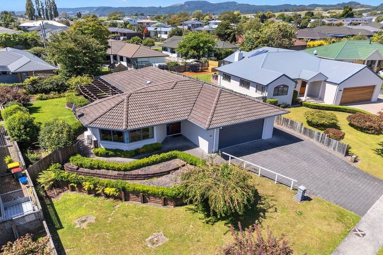 Photo of property in 16 Stanley Drive, Lynmore, Rotorua, 3010