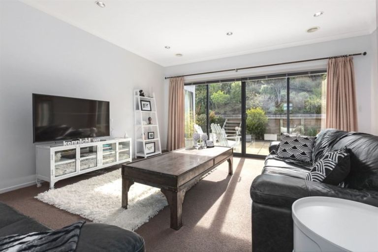 Photo of property in 24 Paparoa Crescent, Aotea, Porirua, 5024