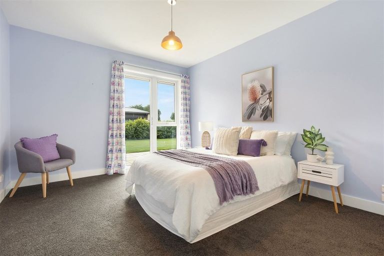 Photo of property in 12 Mapleham Drive, Pegasus, 7612