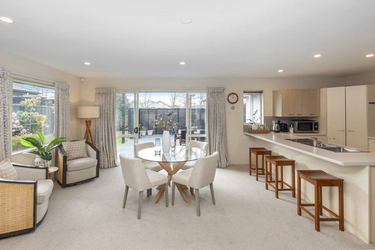 Photo of property in 23 Anglem Way, Northwood, Christchurch, 8051