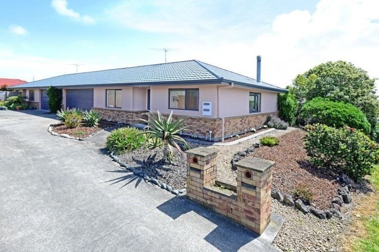 Photo of property in 3 Tir Conaill Avenue, Flat Bush, Auckland, 2019
