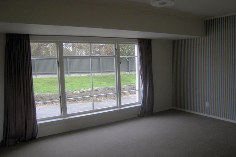 Photo of property in 14 Irvine Street, Highfield, Timaru, 7910