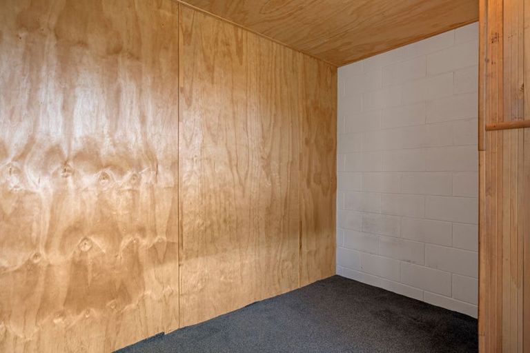 Photo of property in 2/165 Tahunanui Drive, Tahunanui, Nelson, 7011