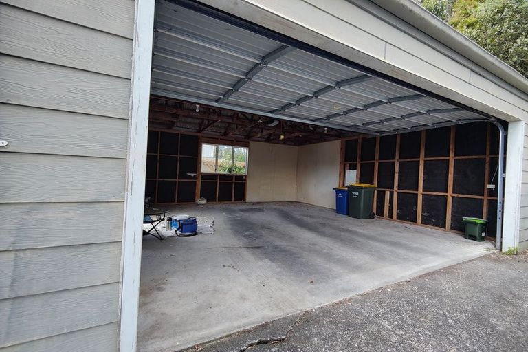 Photo of property in 32 Monarch Avenue, Hillcrest, Auckland, 0627