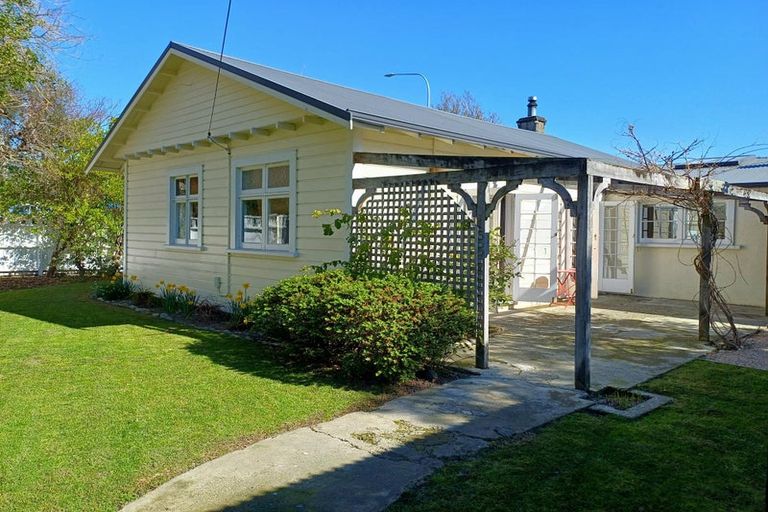 Photo of property in 75 Bronte Street East, Nelson, 7010