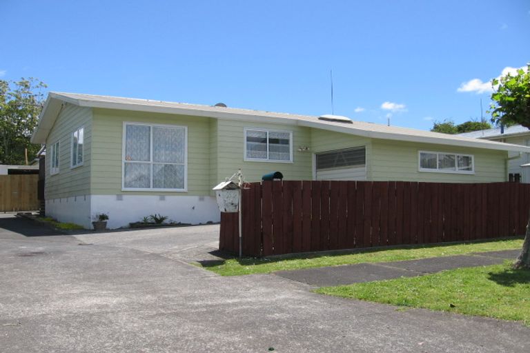 Photo of property in 1/29 Hillside Road, Papatoetoe, Auckland, 2025