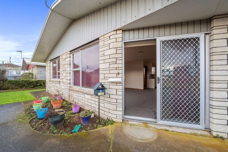 Photo of property in 9 Puriri Street, Hawera, 4610