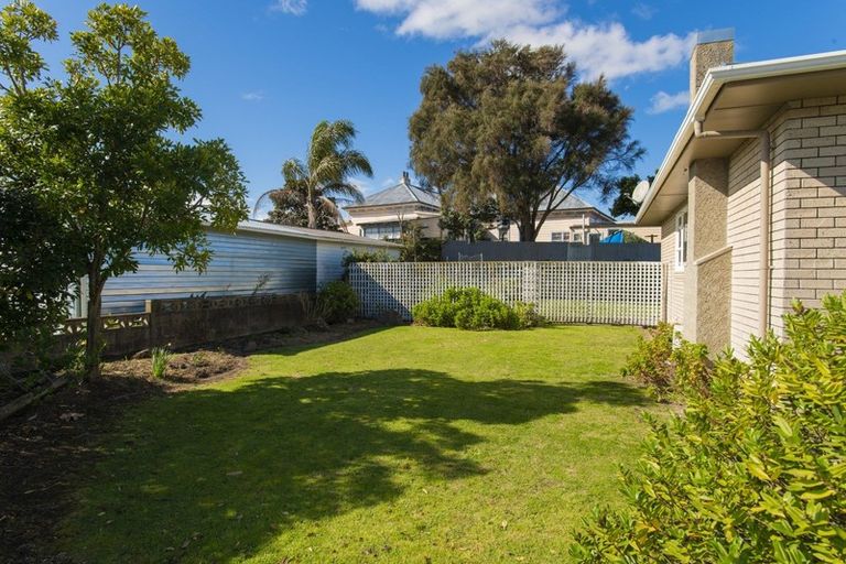 Photo of property in 38 Totara Street, Te Hapara, Gisborne, 4010