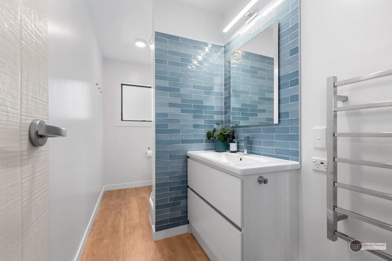 Photo of property in 6 Corrondella Grove, Belmont, Lower Hutt, 5010