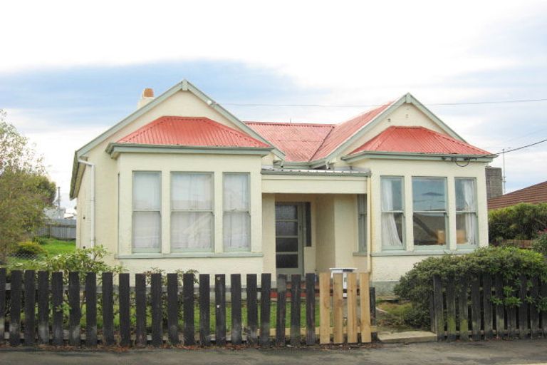 Photo of property in 18 Stanley Street, Kenmure, Dunedin, 9011