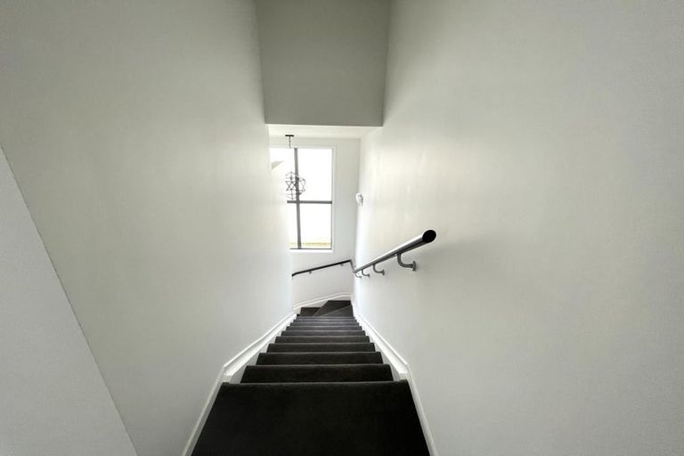 Photo of property in 18 Karoro Road, Flat Bush, Auckland, 2019