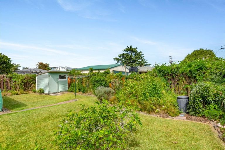 Photo of property in 1/18 Arney Road, Ranui, Auckland, 0612