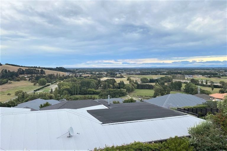 Photo of property in 112a Penruddock Rise, Westmorland, Christchurch, 8025