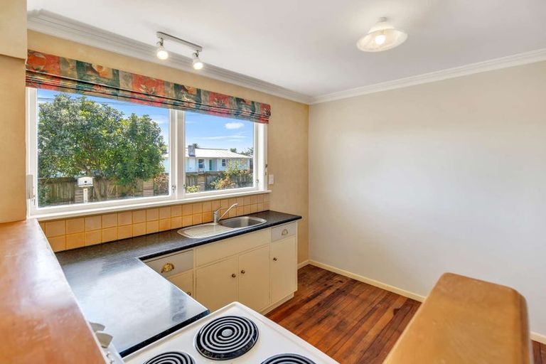 Photo of property in 32 Parsons Avenue, Levin, 5510