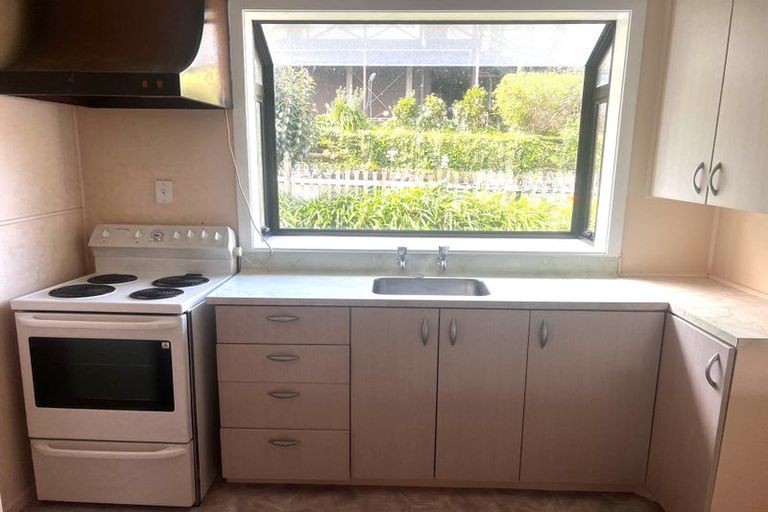 Photo of property in 59 Powrie Street, Glenfield, Auckland, 0629