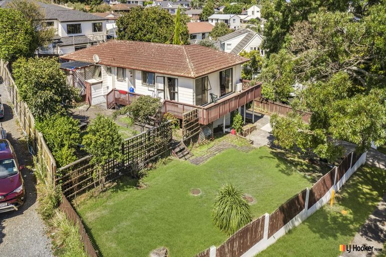 Photo of property in 17 Derrimore Heights, Clover Park, Auckland, 2019