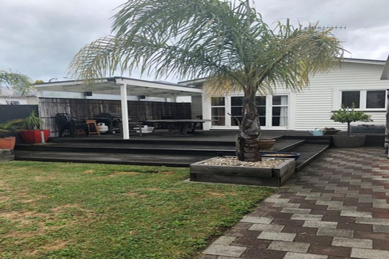 Photo of property in 15 Latham Street, Napier South, Napier, 4110