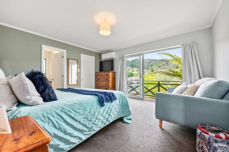 Photo of property in 23 Tapestry Grove, Silverstream, Upper Hutt, 5019