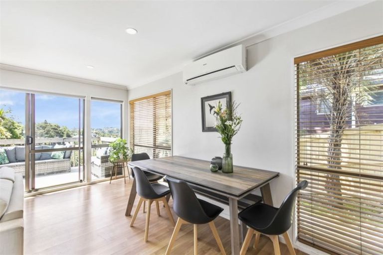 Photo of property in 4/145 Mokoia Road, Birkenhead, Auckland, 0626