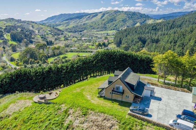 Photo of property in 46 Eucalyptus Way, Nikau Valley, Paraparaumu, 5032
