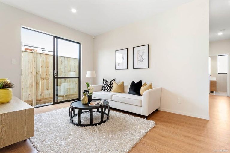 Photo of property in 48 Castlebane Drive, Flat Bush, Auckland, 2019