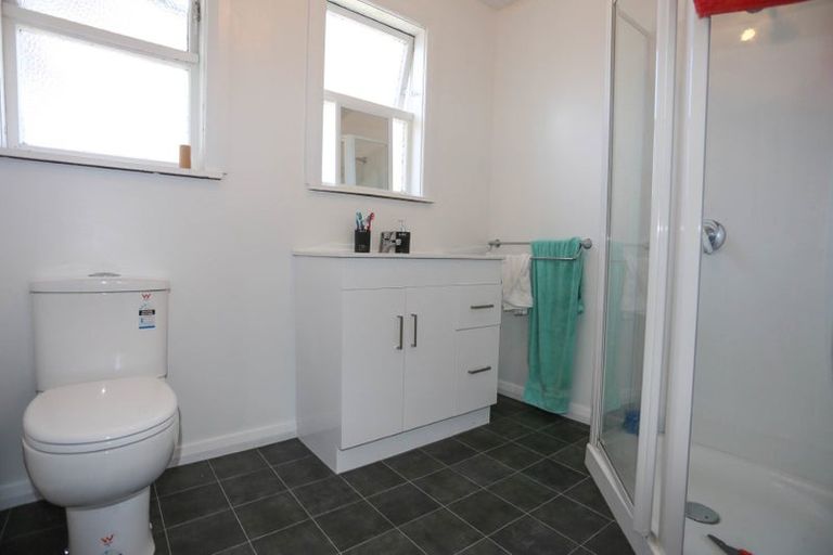 Photo of property in 1 Auburn Avenue, Upper Riccarton, Christchurch, 8041