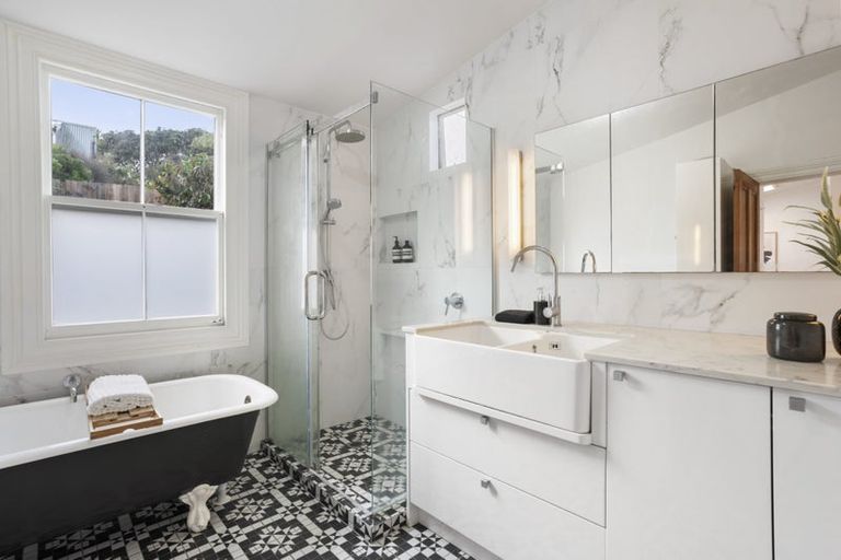 Photo of property in 12 Wynyard Road, Mount Eden, Auckland, 1024