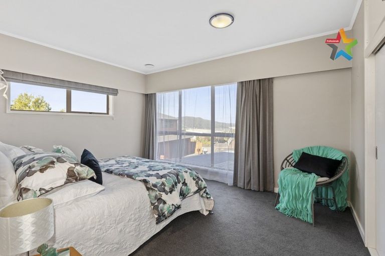 Photo of property in 18 Taieri Crescent, Kelson, Lower Hutt, 5010