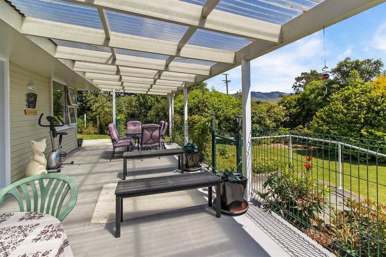 Photo of property in 8 Allan Street, Waimate, 7924