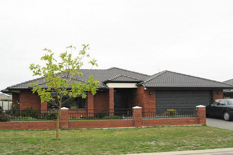 Photo of property in 20 Markham Way, Rolleston, 7614