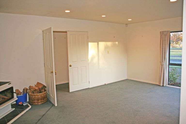 Photo of property in 10 Brookside Place, Mosgiel, 9024