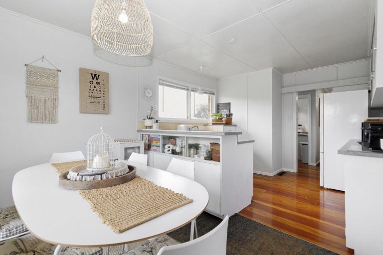 Photo of property in 1 Huia Street, Piopio, 3912