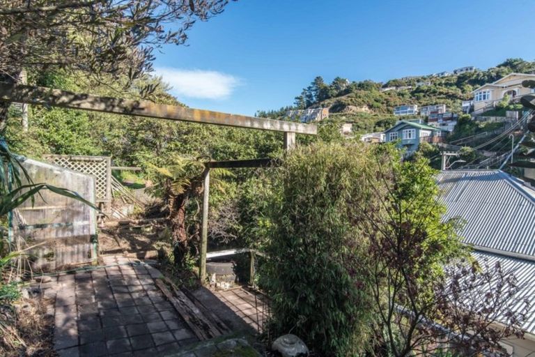 Photo of property in 287 Ohiro Road, Brooklyn, Wellington, 6021