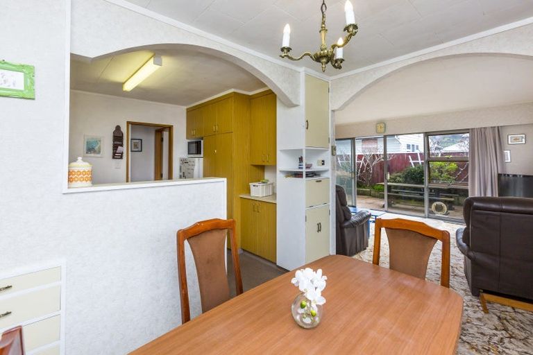 Photo of property in 41 Pine Avenue, Ebdentown, Upper Hutt, 5018