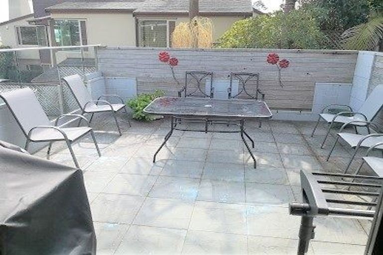 Photo of property in 91 Takutai Avenue, Half Moon Bay, Auckland, 2012