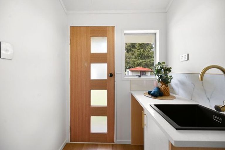 Photo of property in 11 Hibiscus Avenue, Hamilton Lake, Hamilton, 3204