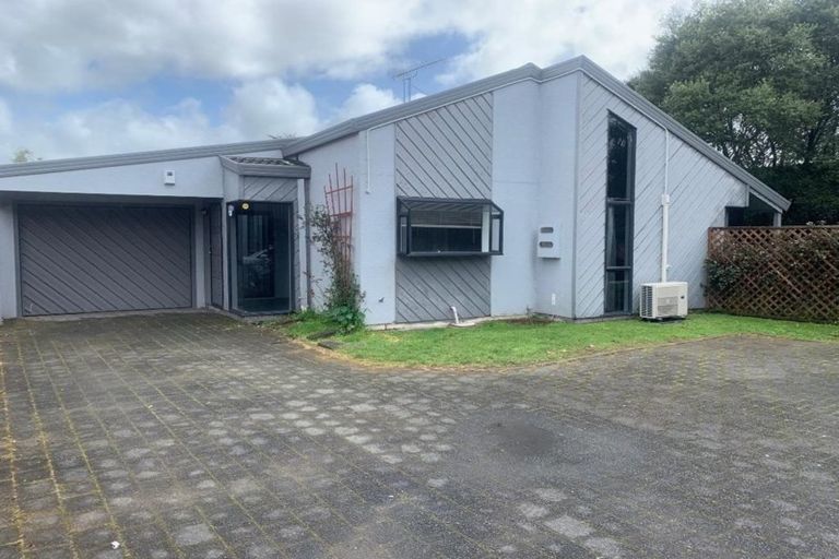 Photo of property in 10b Ashley Street, St Andrews, Hamilton, 3200