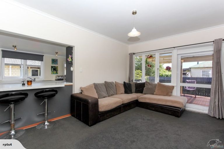 Photo of property in 39 Mouatt Street, Waitara, 4320