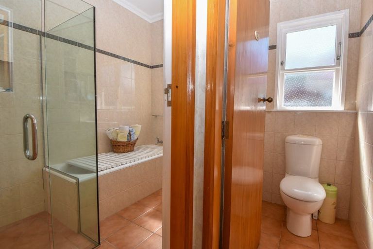 Photo of property in 258 High Street North, Carterton, 5713