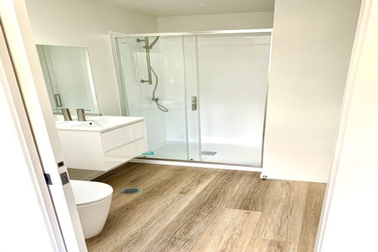 Photo of property in 4/240 Stokes Valley Road, Stokes Valley, Lower Hutt, 5019