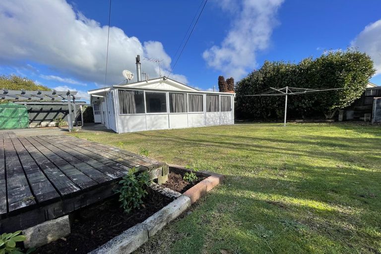 Photo of property in 2 Corilin Place, Mangakakahi, Rotorua, 3015