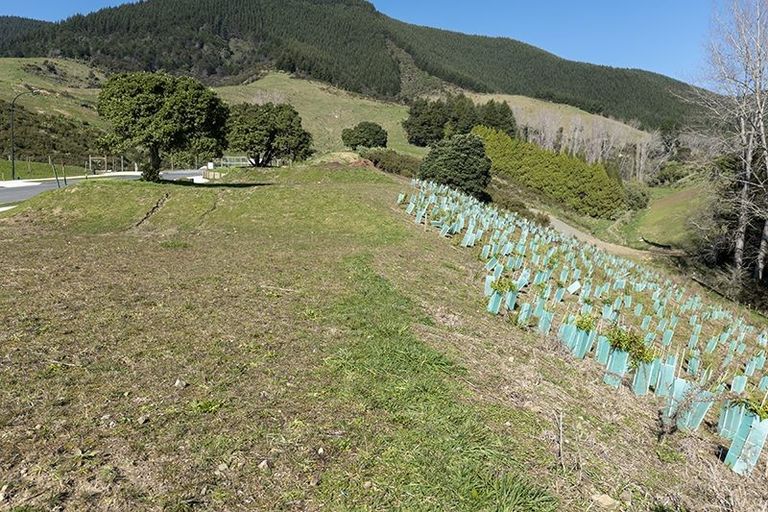 Photo of property in 90 Sunningdale Drive, Stoke, Nelson, 7011