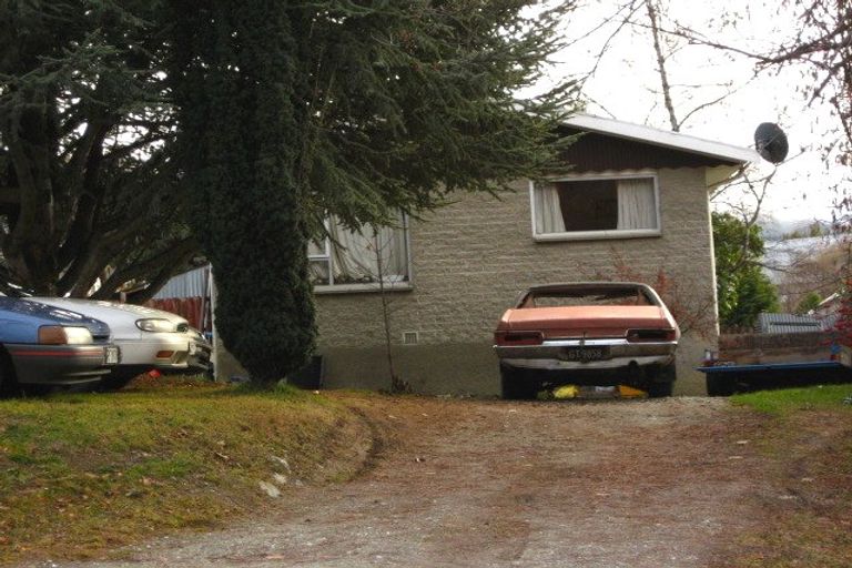 Photo of property in 18 Cardigan Street, Arrowtown, 9302