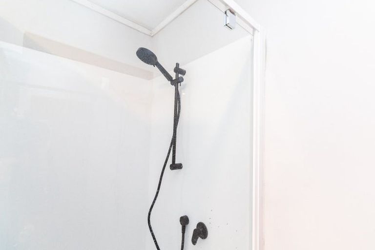 Photo of property in 1a Alexander Place, Otaki, 5512