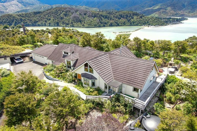 Photo of property in 18 Gannet Heights West, Kaiteriteri, Motueka, 7197