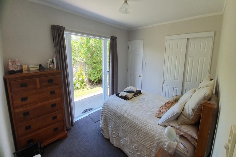 Photo of property in 155 Summerhill Drive, Fitzherbert, Palmerston North, 4410