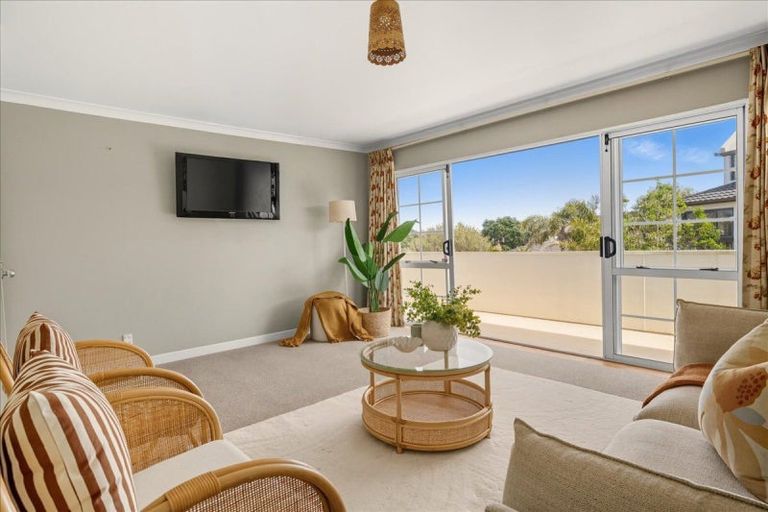 Photo of property in 446 Oceanbeach Road, Mount Maunganui, 3116