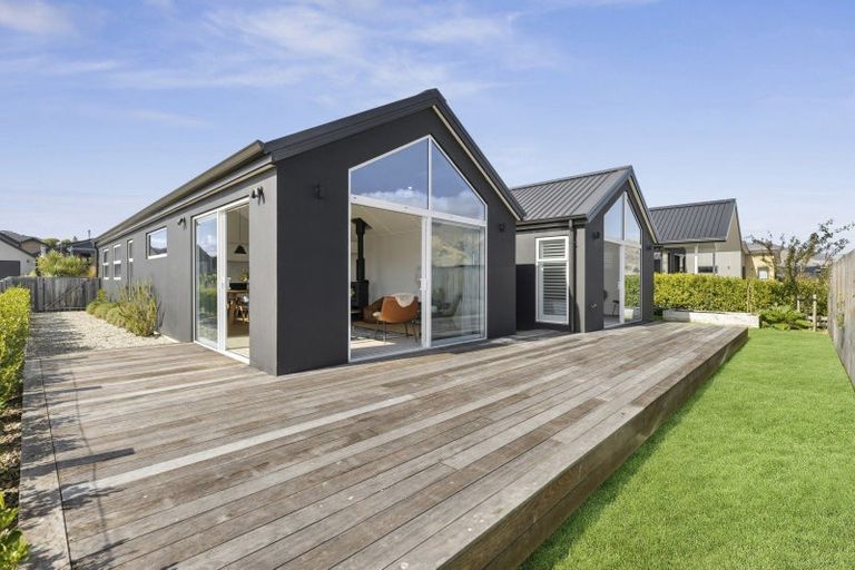 Photo of property in 55 Farrant Drive, Wanaka, 9305