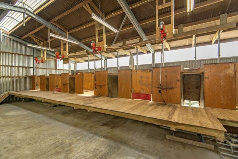 Photo of property in 91 Avoca Valley Road, Heathcote Valley, Christchurch, 8022